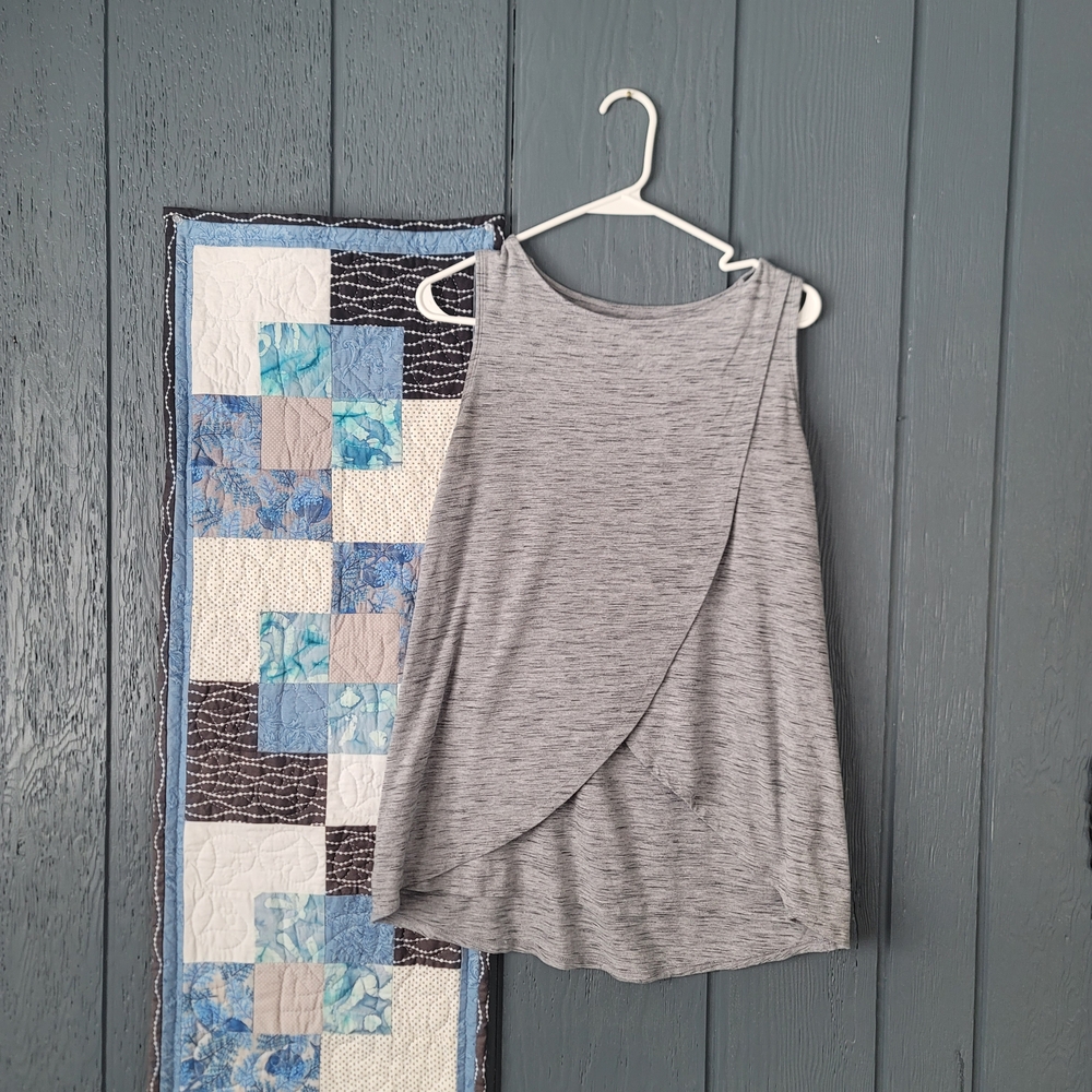 Isabel Maternity by Ingrid & Isabel Heather Gray Top